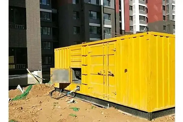 东胜发电机租赁中燃油压力过低会对发动机的哪些部件造成损坏？