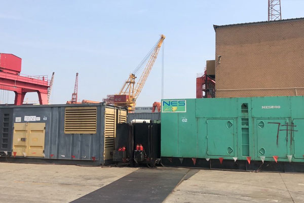东胜发电机出租空气滤清器的清洁频率是多少？