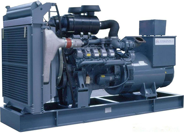 东胜干接点的信号通断时间是如何确定的？